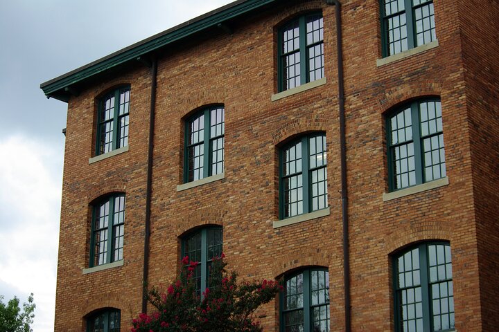 The 1-Hour Greenville History and More Walking Tour
