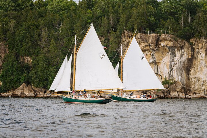 Public Daytime Sailing Cruise