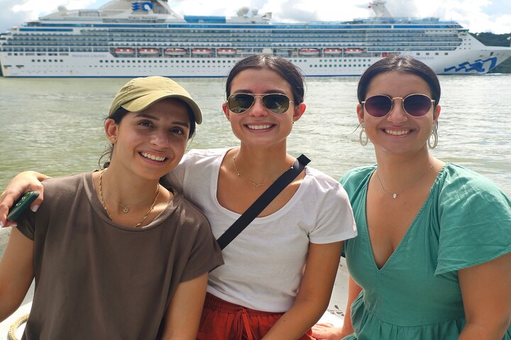 Gamboa Rainforest: Hike Trail, Boat Expedition & Optional Zipline