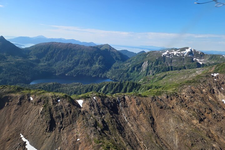 Misty Fjords Flightseeing 1.5hr -includes 20 minute water landing