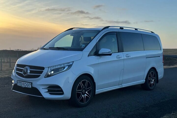 Private Transfer from Keflavik Airport to Reykjavik Cruise Port