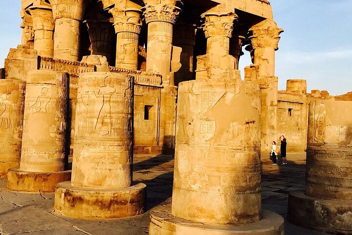 5 Days Nile cruise from luxor to Aswan