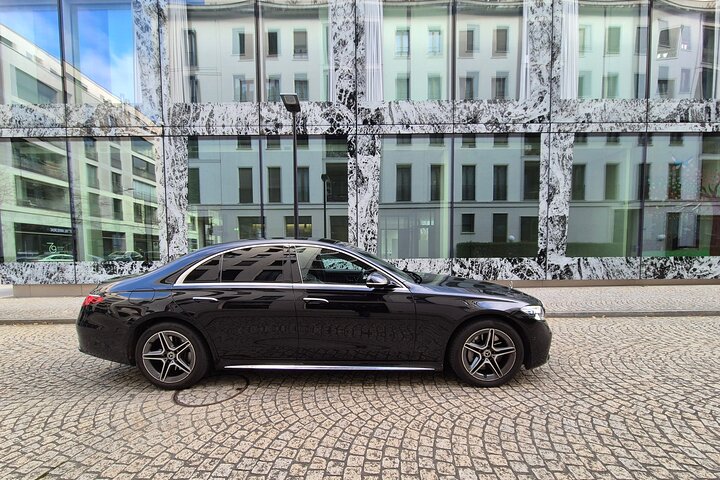 Private Transfer from Lucerne to Zurich Airport ZRH