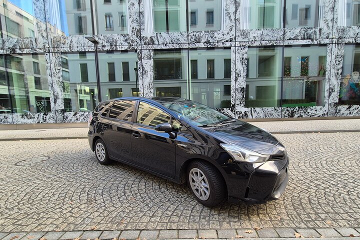 Private Transfer from Lucerne to Zurich Airport ZRH