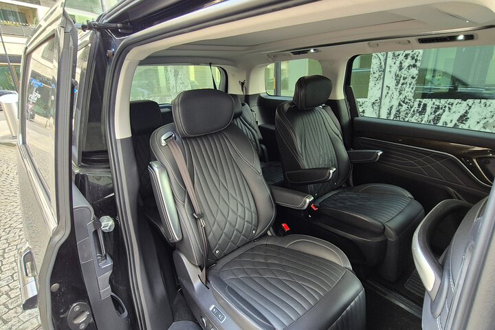 Private Transfer from Lucerne to Interlaken