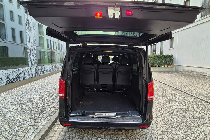 Private Transfer from Lucerne to Interlaken