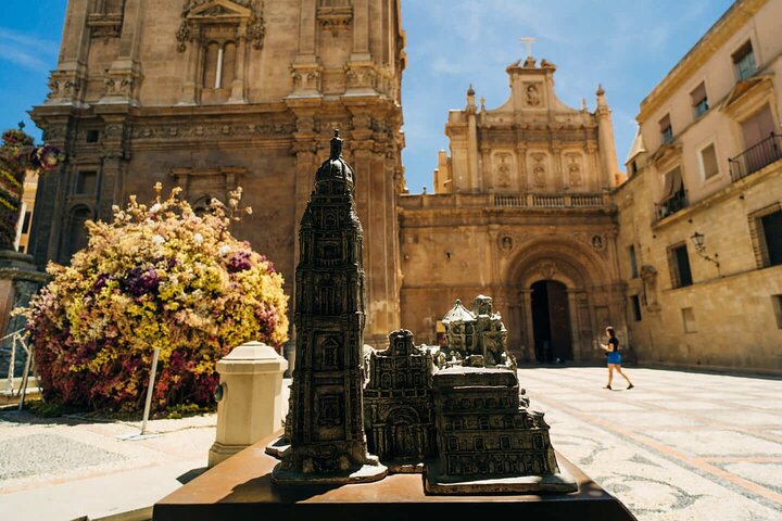 Hello Murcia: Private 2-Hour Intro City Walk with Local Guide