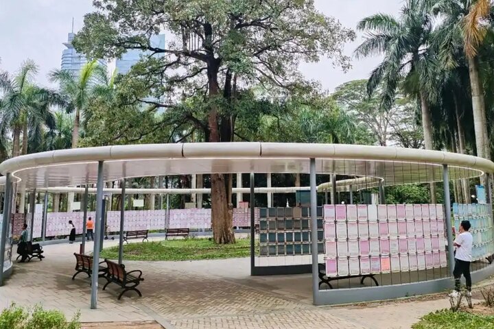 Private Shenzhen Day Trip from Guangzhou by Train or Private Car