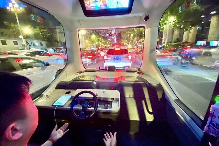 Private Shenzhen Day Trip from Guangzhou by Train or Private Car