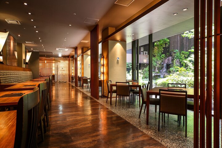 Kagoshima Luxury Hot Springs and Gourmet Lunch at Shiroyama Hotel