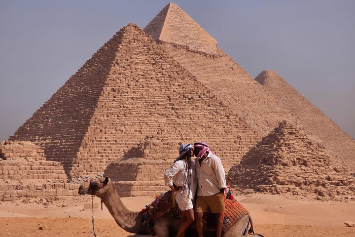 Half Day Tour Giza Pyramids& Great Sphinx with Private Tour Guide