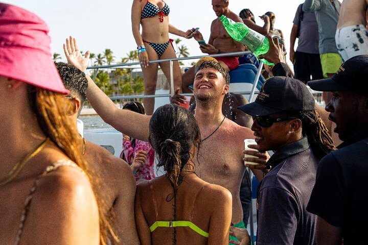 Exclusive Hip Hop Punta Cana Party Boat with Open Bar *Only Adult