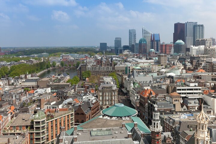 The Hague Private Walking Tour with a Local