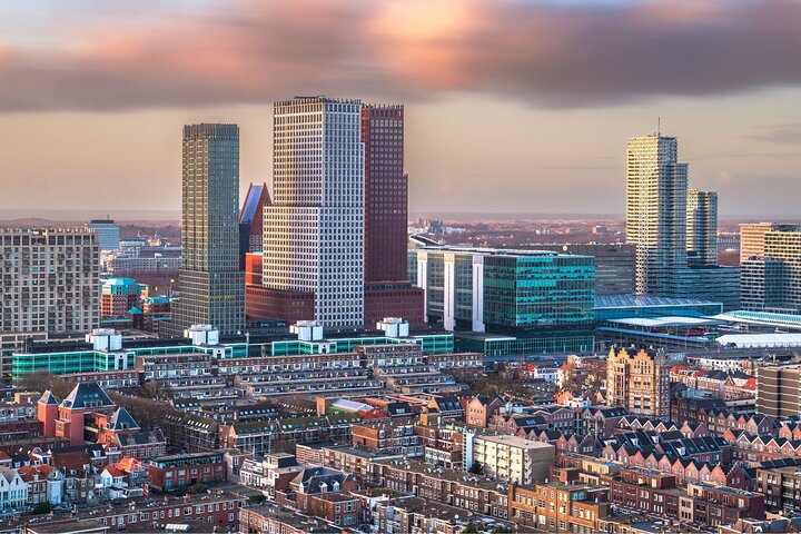 The Hague Private Walking Tour with a Local