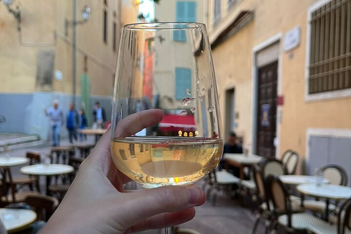 Toulon Food Tour – A Full French Meal Experience by Do Eat Better