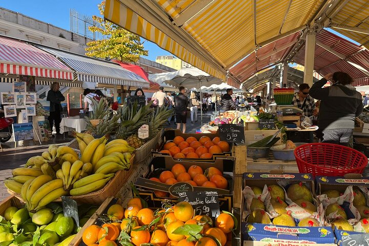 Toulon Food Tour – A Full French Meal Experience by Do Eat Better