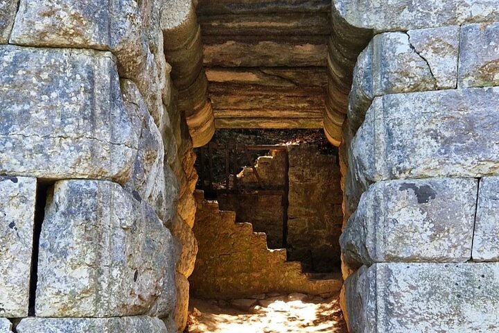 Private Tour to Butrint Park , Blue Eye and Lekursi Castle