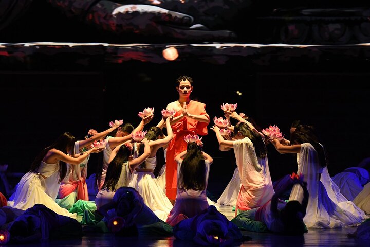 Luang Praban Buddha's Light Stage Show Ticket