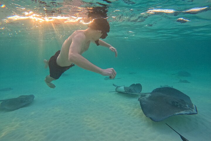 Private boat charter in Grand Cayman