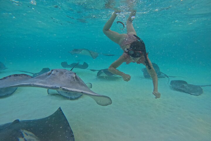 Private boat charter in Grand Cayman
