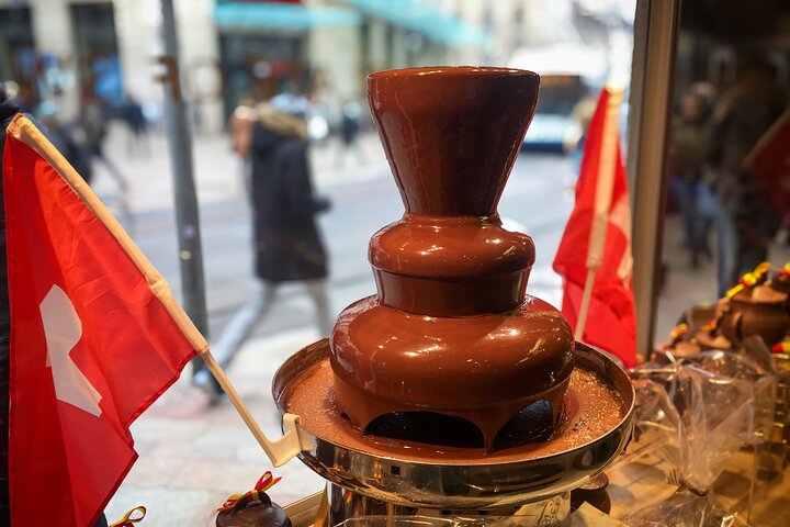 Award-Winning Geneva Chocolate &Old Town Tour (3h)