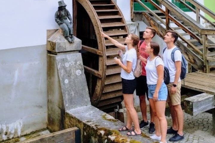 Krumlov All-inclusive Summer Tour: River Cruise, Castle & Lunch