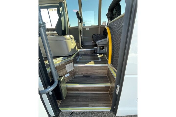 Great Ocean Road Reverse SUNRISE TOUR–SML GRP-DLX BUS Hotel Pikup