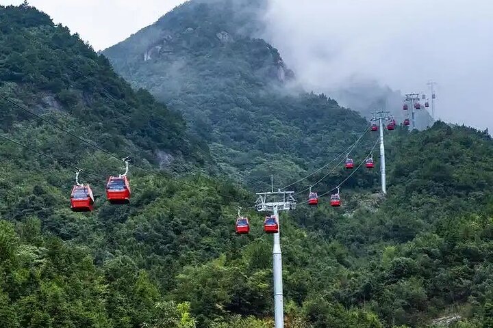 Jade Dragon Snow Mountain Glacier Cableway with Scenic Train Tour