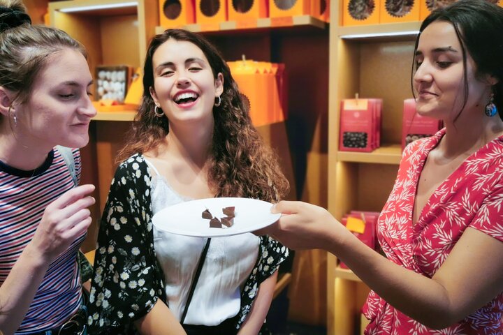 Award-Winning Geneva Chocolate &Old Town Tour (3h)