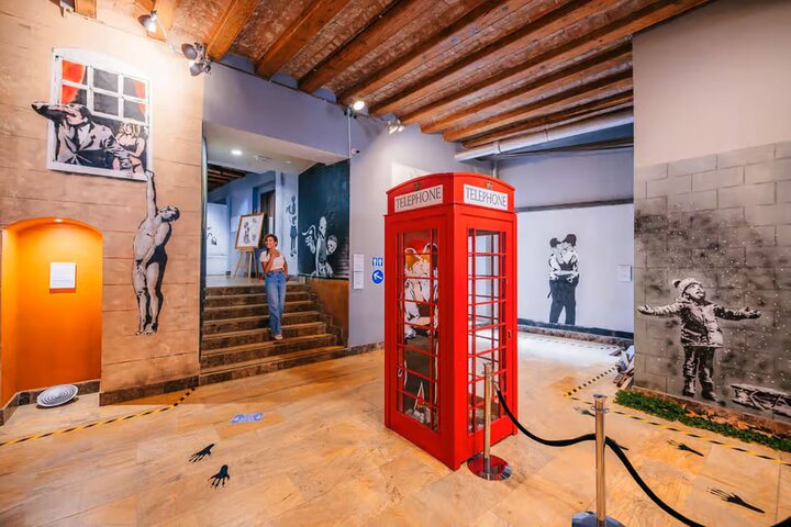 Barcelona Attraction Pass with Hop On Bus, La Sagrada Familia