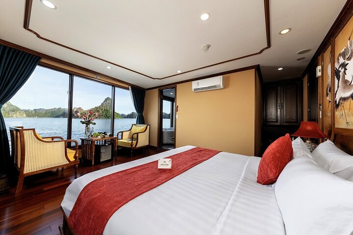 2-Day Ha Long-Lan Ha Bay-Bai Tu Long Bay 5 Star Cruises & Balcony