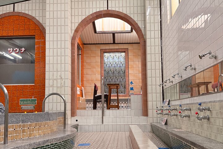 Brews of Osaka: Local Craft Beer & Tasting Tour