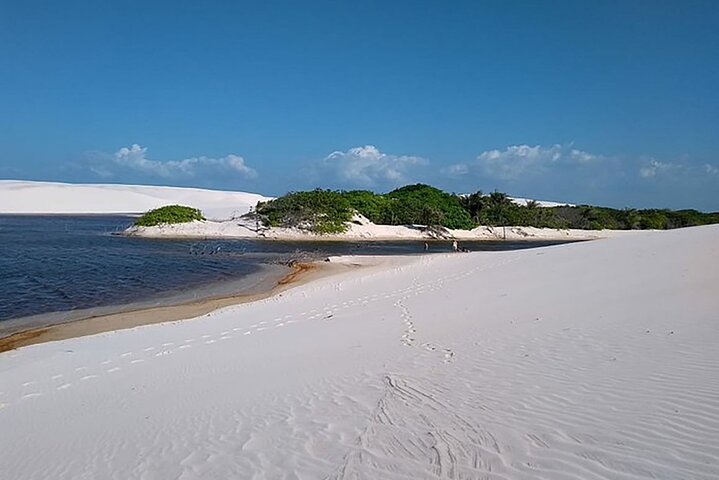 Santo Amaro Lençóis Tour from Barreirinhas