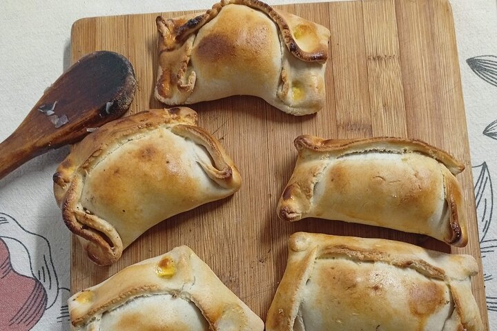 Punta Arenas : Typical Chilean Cooking Class + Chilean Wine