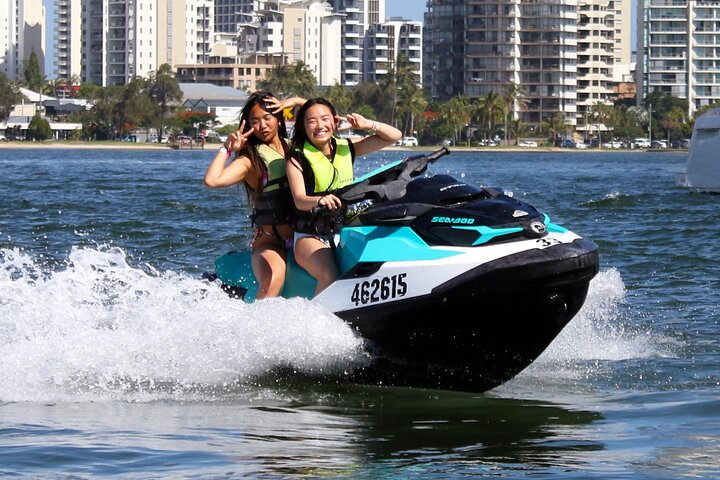Gold Coast 30 Minute Jetski Tour in Surfers Paradise
