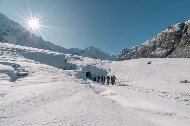Mount Cook: 3-Hour Tasman Glacier Heli-Hike