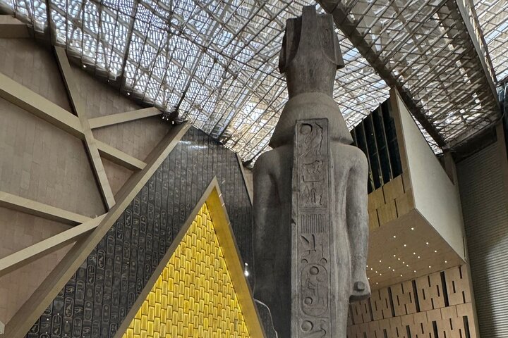 Cairo 8 Hour Private Tour of Pyramids & Grand Egyptian Museum