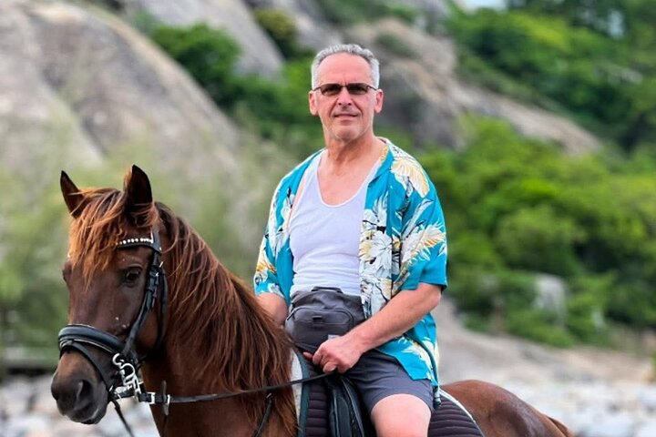Hua Hin Beach and Trail Horseback Riding Experience