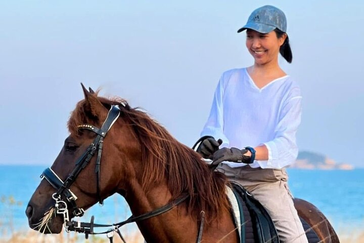 Hua Hin Beach and Trail Horseback Riding Experience
