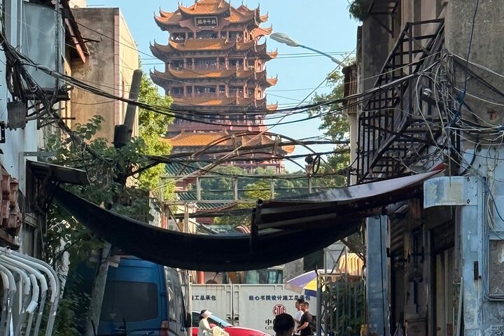 Wuhan Half Day City Highlights Tour with Local Guide