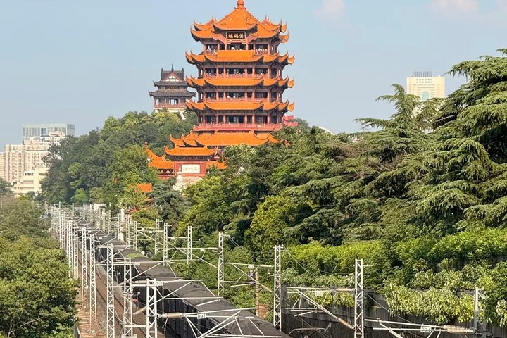 Wuhan Half Day City Highlights Tour with Local Guide