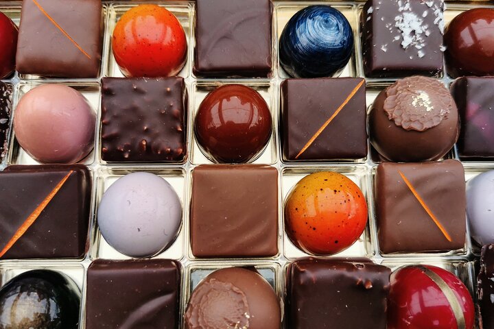 Award-Winning Geneva Chocolate &Old Town Tour (3h)