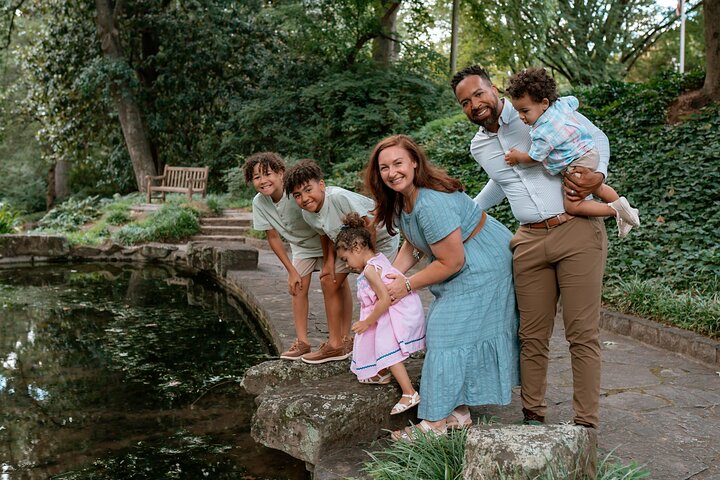 Private Vacation Photoshoot with Photographer in Indianapolis