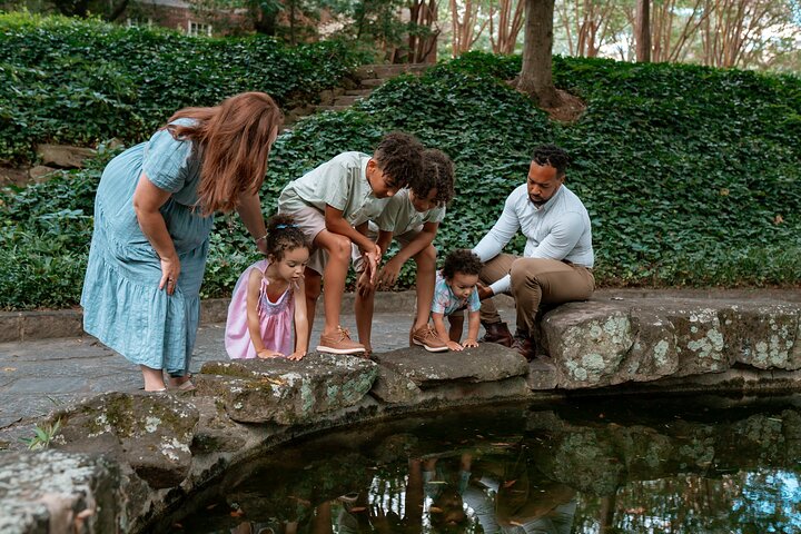 Private Vacation Photoshoot with Photographer in Indianapolis