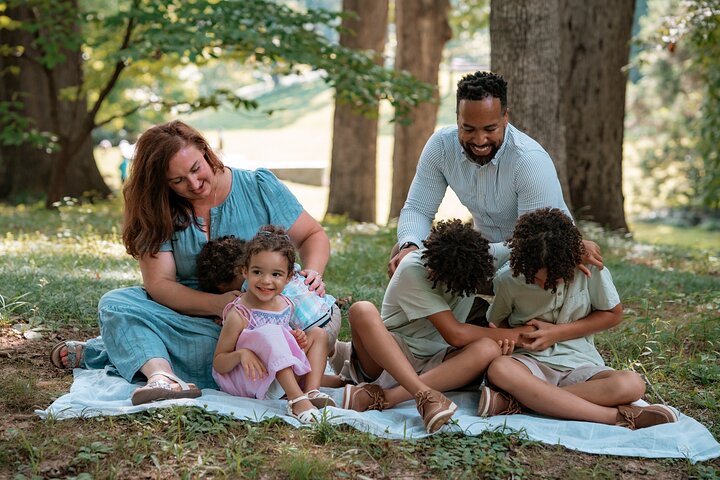 Private Vacation Photoshoot with Photographer in Indianapolis