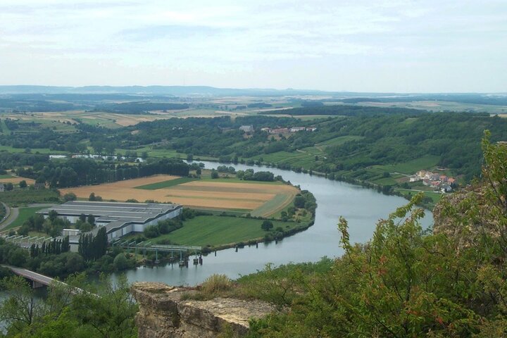 From Luxembourg: Trier, Moselle River, Waterfall and Castle Tour