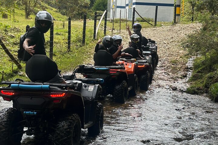 Medellin : Off-Road Adventure in ATV, Quad-Adrenalin-waterfall