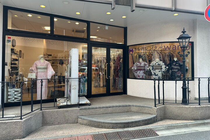 Kawagoe: Family-Friendly Kimono & Yukata Experience at WARGO