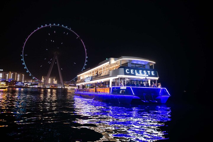 Dubai Marina Luxury Dinner Cruise, Live Shows