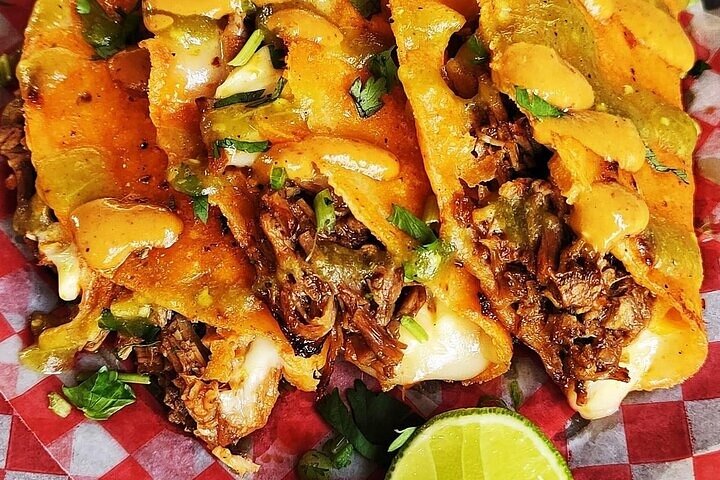 City Tour in Ixtapa Zihuatanejo Including Food Tastings